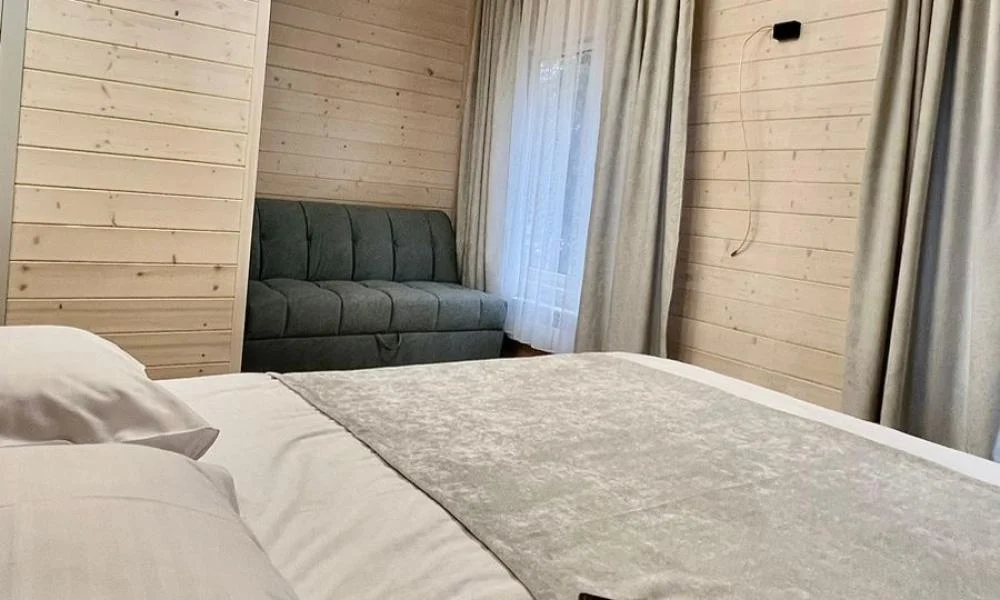 Отель Baza Les - вид на горы Архыза